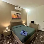 Апартаменты Casavacanzetoffee Gold Болонья