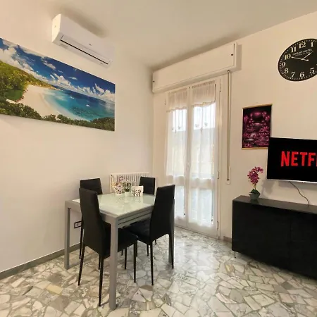 Casavacanzetoffee Gold Apartment Bologna