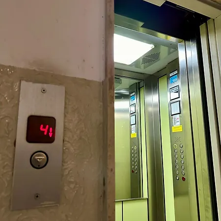 Casavacanzetoffee Gold Apartment Bologna